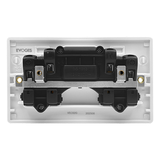 Picture of Vector 13A 2 Gang Double Pole Switched Socket White