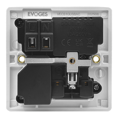 Picture of Vector 13A 1 Gang Double Pole Switched Socket with USB Type A+C White